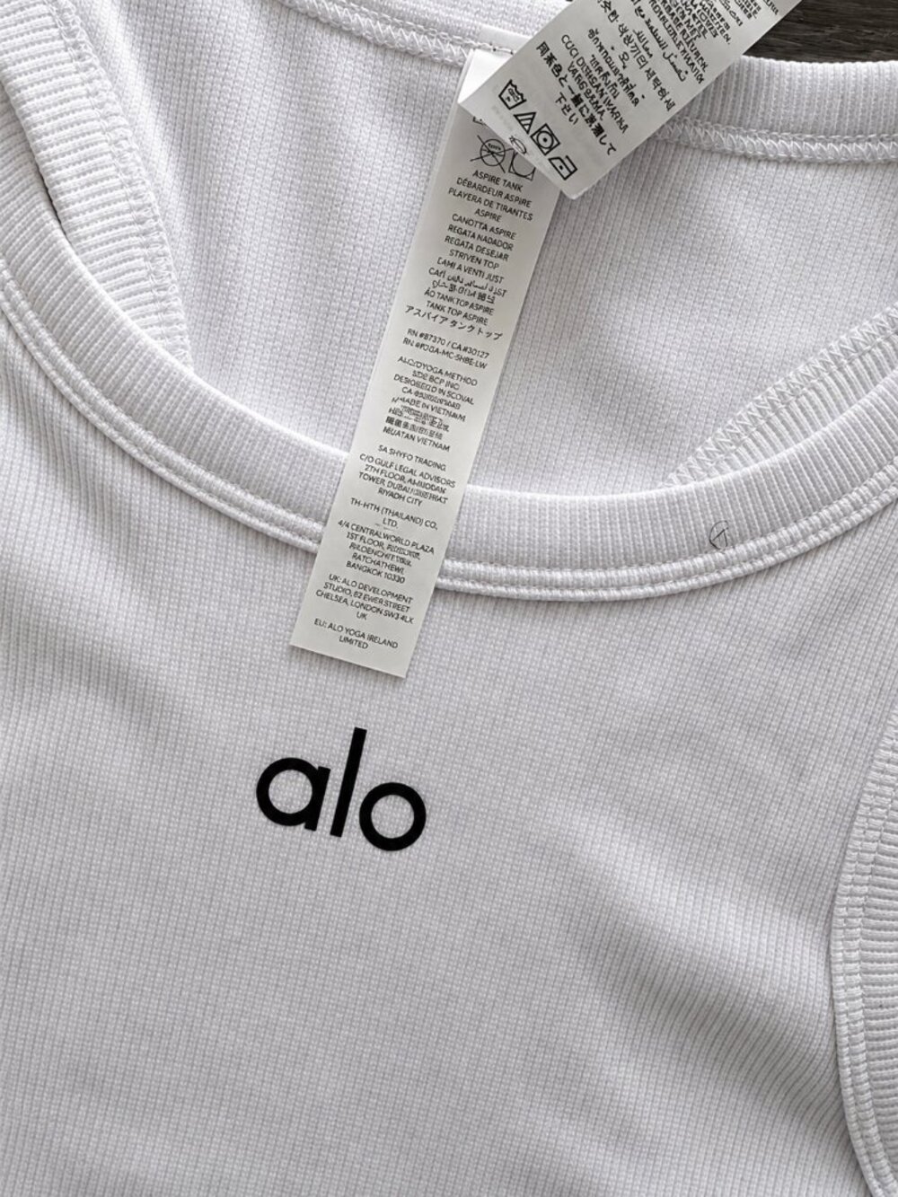 ALO Yoga Match Point Tennis Skirt & Aspire Tank Set White/Black | Multiple Sizes - Picture 5 of 10